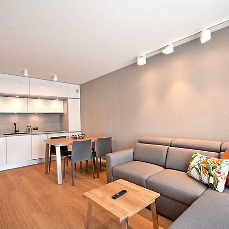 Apartament Waterway Premium Kolobrzeg Exterior photo