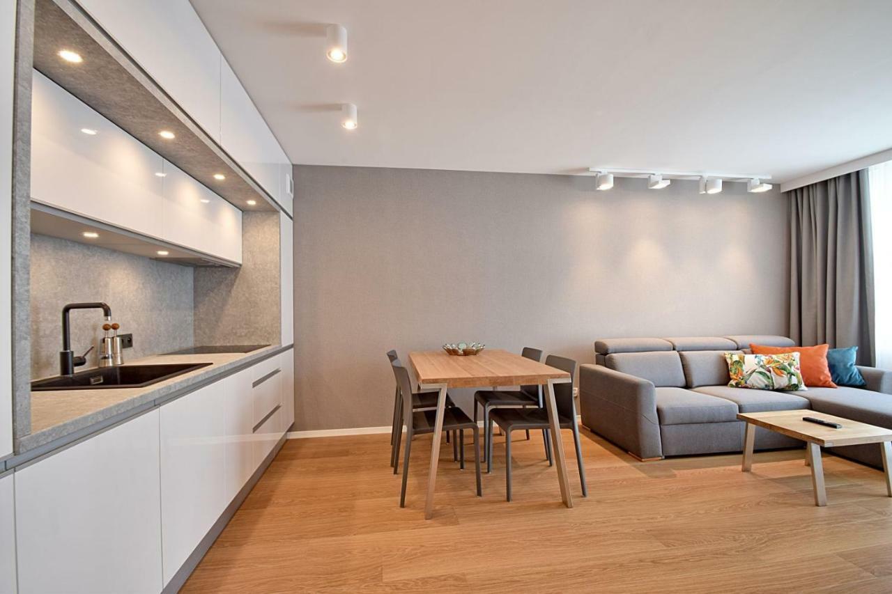 Apartament Waterway Premium Kolobrzeg Exterior photo